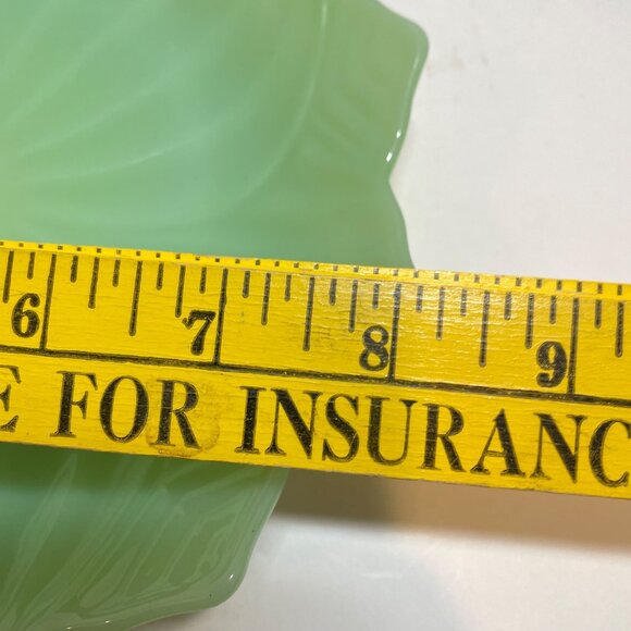 Set Of 3 Vintage Green Glass Leaf-Shaped Plates Decorative Tableware 8-Inch Diam - Picture 8 of 9